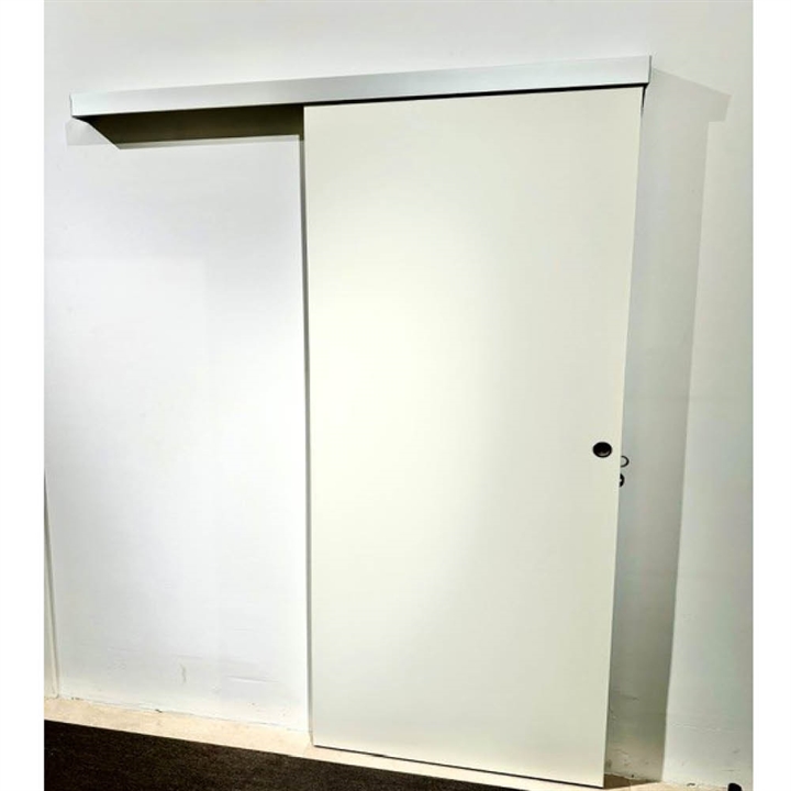 Glat kompakt skydedør m/sølv kappe - 2 vejs softclose